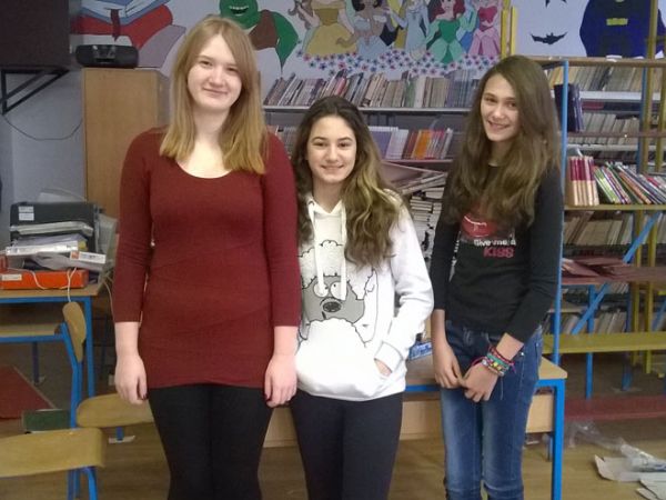 Tena, Sara i Vesna ostvarile odličan uspjeh na županijskim natjecanjima Tena, Sara i Vesna ostvarile odličan uspjeh na županijskim natjecanjima