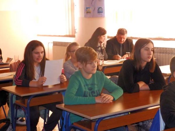 Stiže nova oprema za uređenje dječjih igrališta na području grada Stiže nova oprema za uređenje dječjih igrališta na području grada