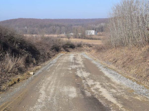 Gradonačelnik Mađeruh potpisao ugovor za obnovu ceste do komunalne zone vrijedan 3 milijuna kuna