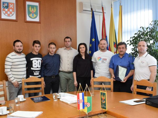 Grad Grubišno Polje će s 10 000 kuna podruprijeti Sportske igre mladih Grad Grubišno Polje će s 10 000 kuna podruprijeti Sportske igre mladih